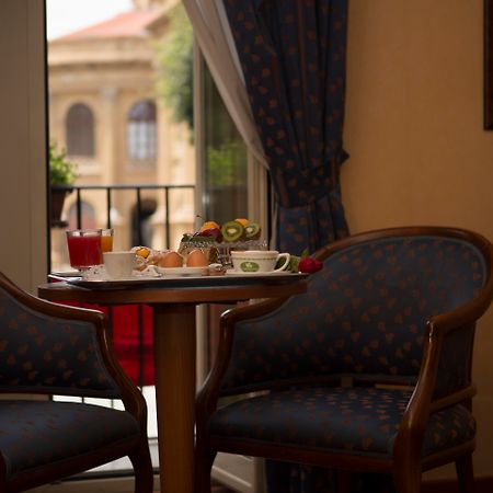 Massimo Plaza Hotel Палермо Екстер'єр фото